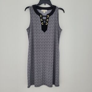 Michael Kors Sleeveless Shift Dress size medium. Black and white Pattern